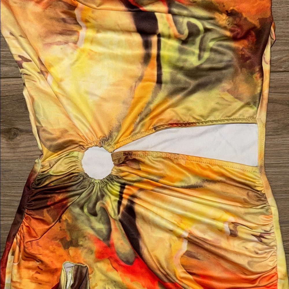 Mini Dress - Picture 4 of 7